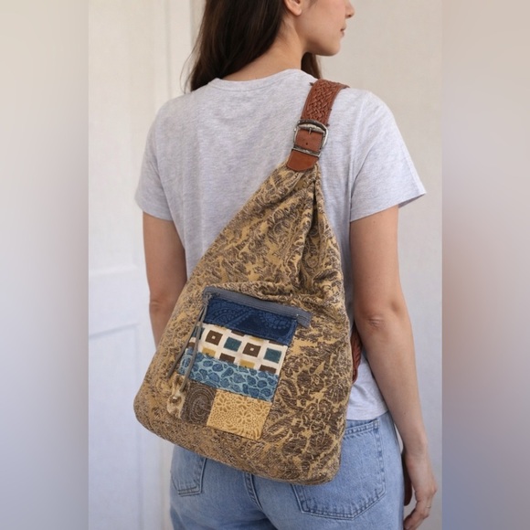 Vintage Handbags - One of a Kind Deidre McGehee Design DMD Chenille One Strap Backpack Bag Purse